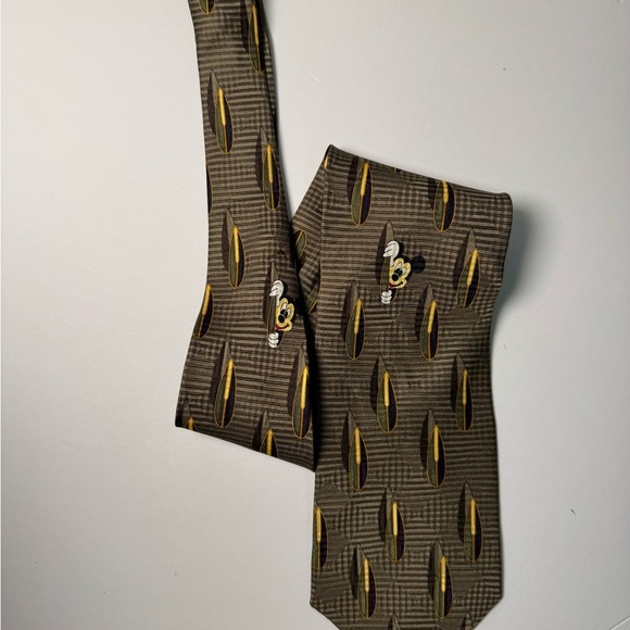 Vintage Walt Disney Worldo Mickey Peek A Boo Tie - Picture 2 of 6